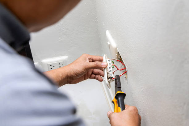 Best Electrical Outlet Repair  in Vaeboro, NC